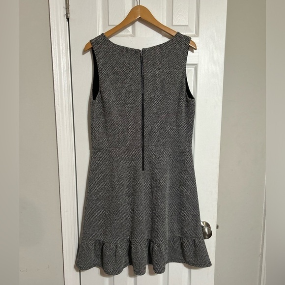 NWT Loft Gray Tweed Sleeveless Dress Size 12 - Picture 5 of 8